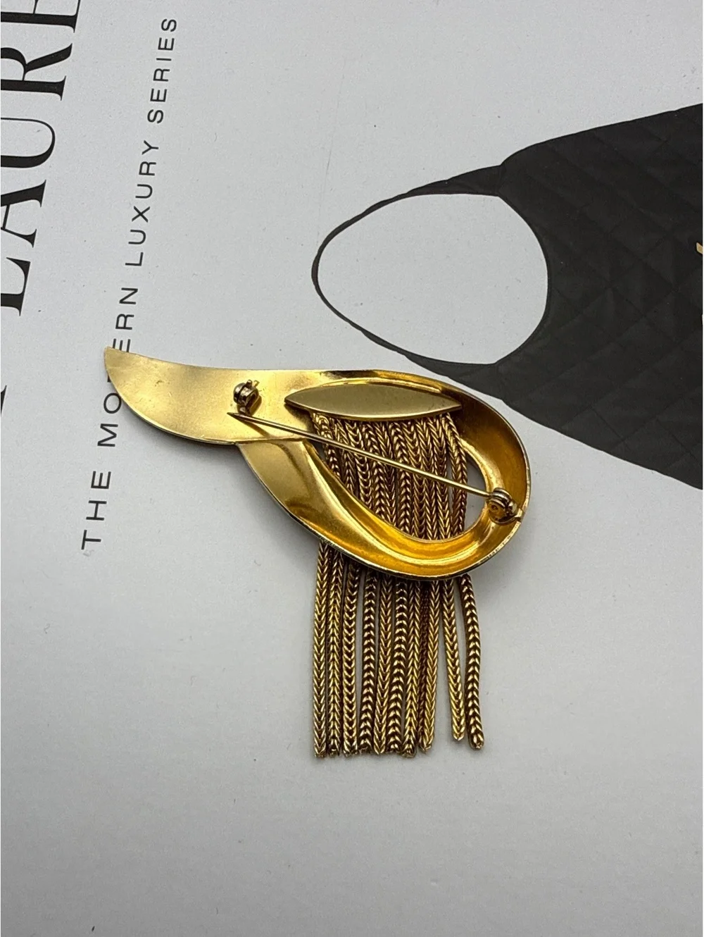 Vintage 80s Gold Tone Tassel Brooch Modernist Abstract Statement Pin Fringe